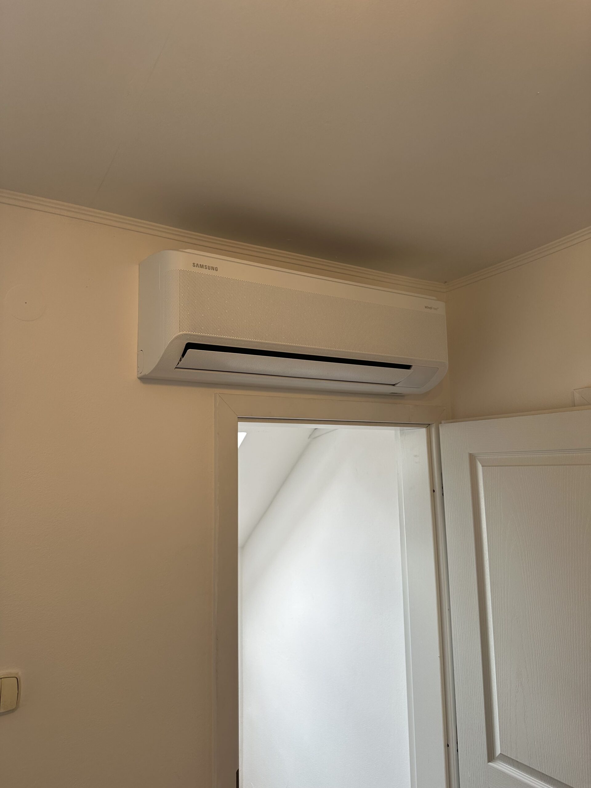 Ukážka inštalovanej jednotky 27