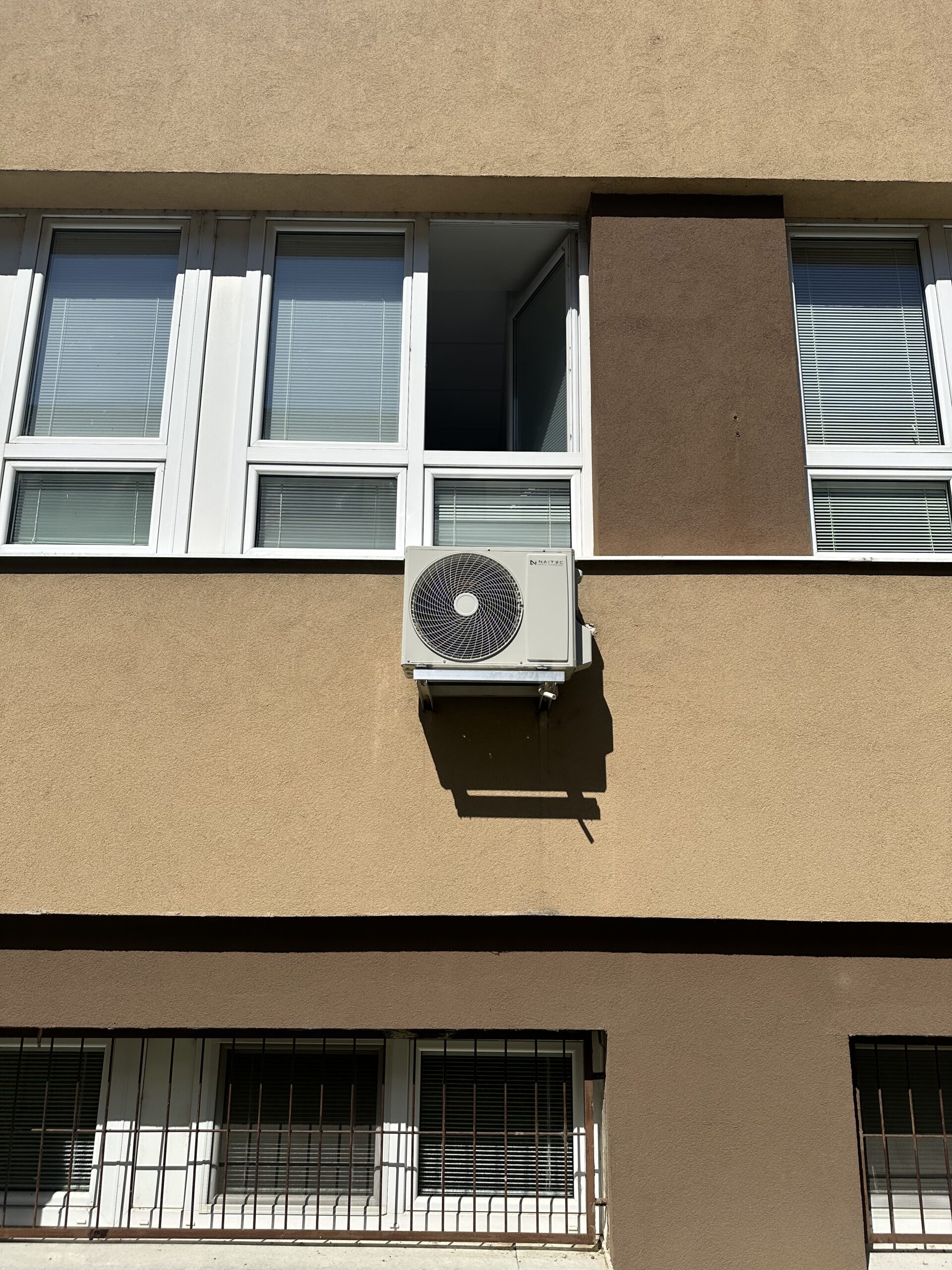 Ukážka inštalovanej jednotky 23