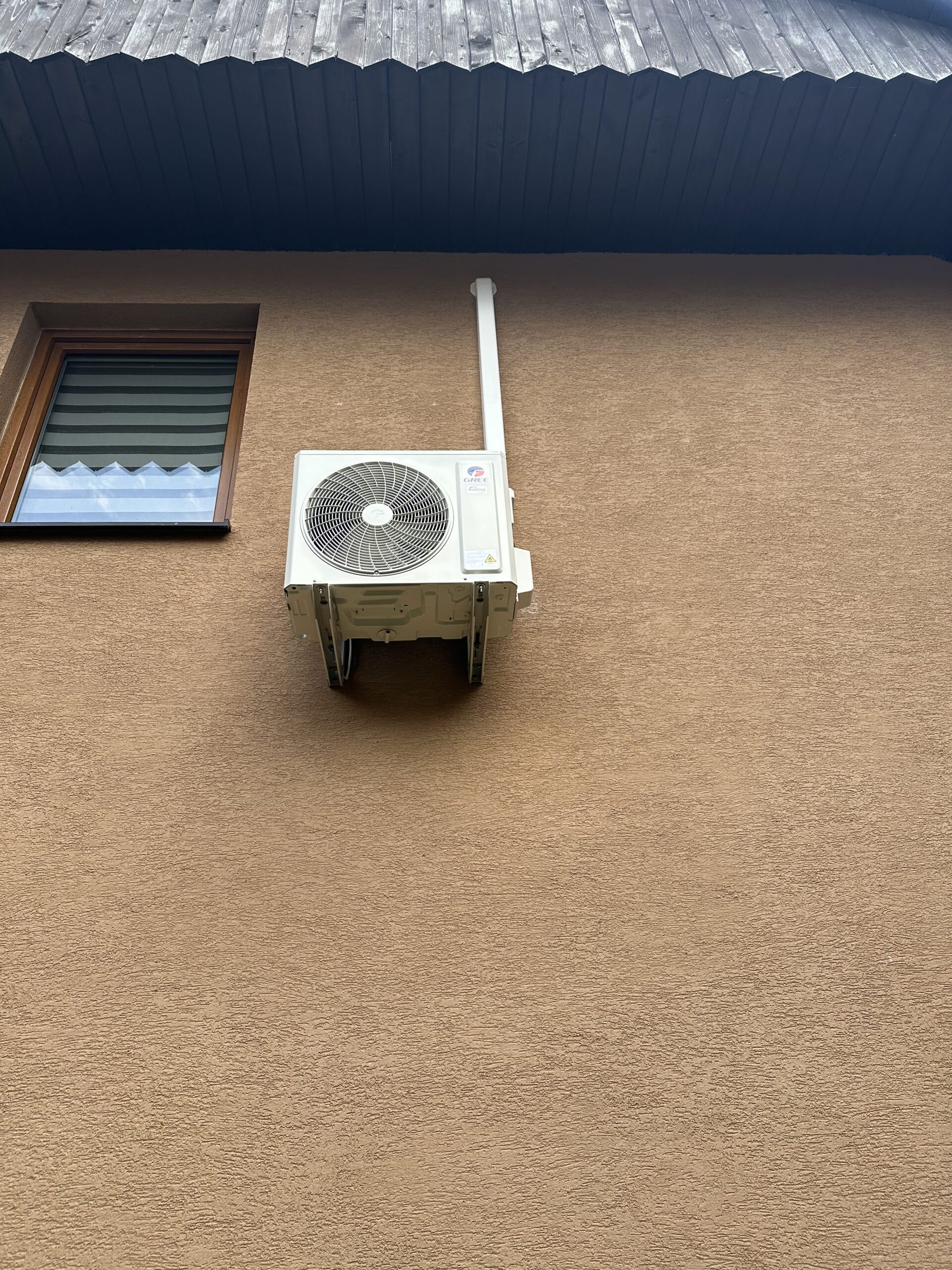 Ukážka inštalovanej jednotky 10